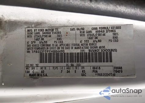 2000 Ford E-350 Super Duty Xl/Xlt z USA, uszkodzony, nr VIN 1FBSS31S9YHB84490